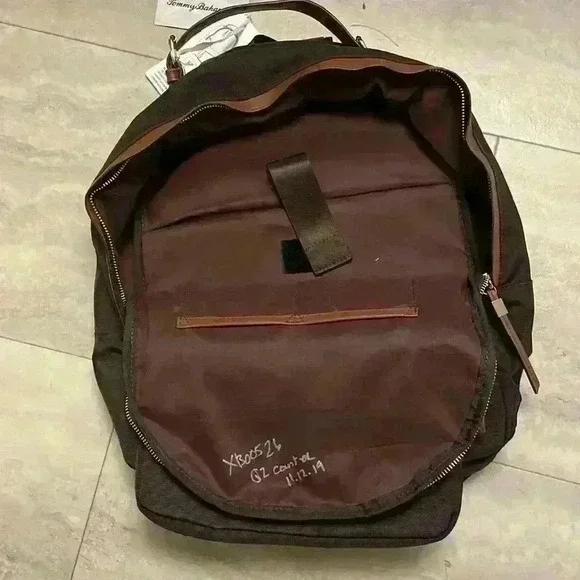 Tommy Bahama Laptop Bag - Brown